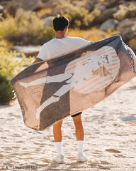 Hufflepuffâ¢ Crest Blanket